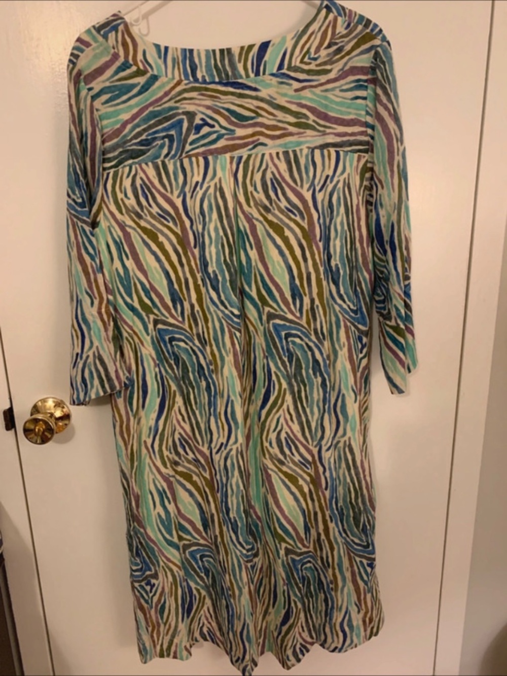 Women dress - Picture 6 of 9